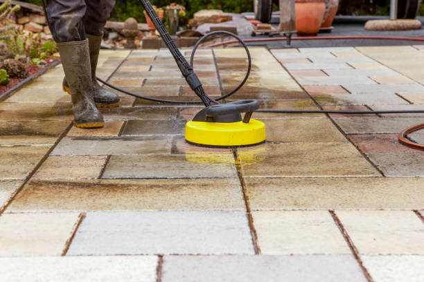 Best Driveway Pressure Washing  in North Sioux City, SD